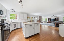 9186 Marlebury End, Powell, OH 43065