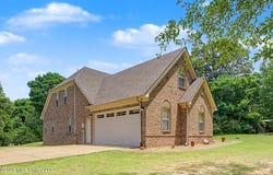 8980 Kerri Ruth Road, Hernando, MS 38632