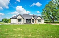 1028 Henry Way, Springtown, TX 76082