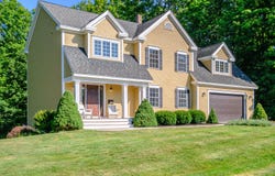2 Victoria Lane, Windham, ME 04062