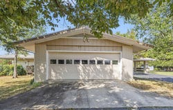 165 Cougar Trail W, Branson, MO 65616