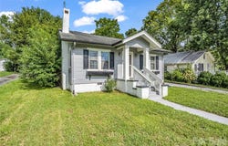 116 Beverly Avenue, Hendersonville, NC 28792
