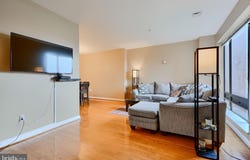 10 E LEE Street, BALTIMORE, MD 21202