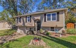 1505 Eastwood Road, Harrisonville, MO 64701