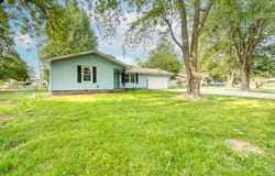 203 W King Drive, Willard, MO 65781