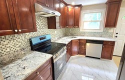 1 Jaybee Drive, Bloomfield, CT 06002