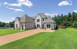 60 CREEK SIDE Dr, Somerville, TN 38068