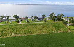 197 China Grove Road lot: (Lot 3), Arapahoe, NC 28510