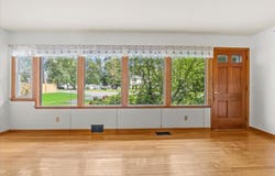 337 Hinesburg Road, South Burlington, VT 05403