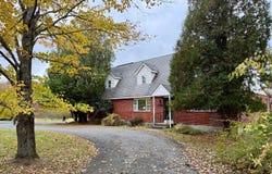 137 Sharpe Rd, Wynantskill, NY 12198