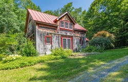 2734 Mad Tom Road, Dorset, VT 05253