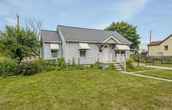 1759 E Elza Avenue, Hazel Park, MI 48030