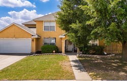 1545 Rockhill Dr., Eagle Pass, TX 78852