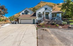 24 QUIET MEADOW Ln, Mapleton, UT 84664