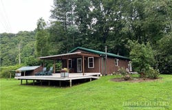 144 S Flatwoods Road, Creston, NC 28615