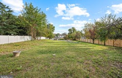 447 E PROSPECT Avenue, WEST BERLIN, NJ 08091