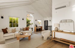 7325 Rindge Ave, Playa Del Rey, CA 90293