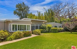 11742 Chenault St, Los Angeles, CA 90049