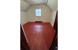 700 Pine St, Frankfort, SD 57440
