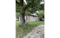 2802 S Hackley, Muncie, IN 47302