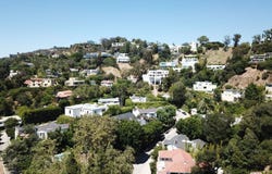 1422 Lindacrest Dr, Beverly Hills, CA 90210