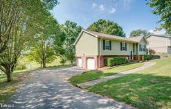 421 Old Embreeville Road, Jonesborough, TN 37659