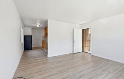 642 Douglas AVE, OAKLAND, CA 94603