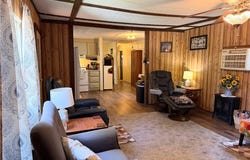 967 Uellner Road, London, AR 72847