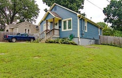 103 E Myrtle Street E, Pleasant Hill, MO 64080