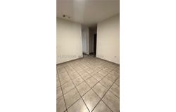 4198 W 10th Ave, Hialeah, FL 33012