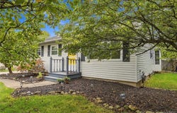 6458 Cloverleaf Drive, Lockport, NY 14094