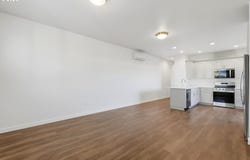 1426 SE Hankel St, Dallas, OR 97338