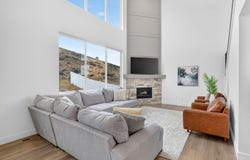 2323 E PATRIOT Dr, Eagle Mountain, UT 84005