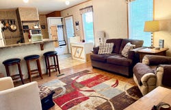 N11819 KLADE RD, Tomahawk, WI 54487