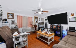 2409 GIDDENS Avenue, SEFFNER, FL 33584