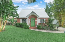1961 Lakeview Drive, Sebring, FL 33870