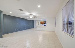 2239 W Donner Drive, Phoenix, AZ 85041