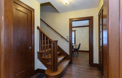 6842 Metcalf Avenue, Overland Park, KS 66204