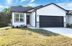 507 Shady Oak Drive, St. George, KS 66535