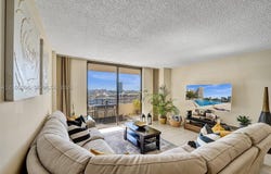 2500 Parkview Dr, Hallandale Beach, FL 33009