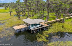 298 SE 5TH Avenue, Melrose, FL 32666
