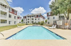 525 Southwest Parkway, College Station, TX 77840