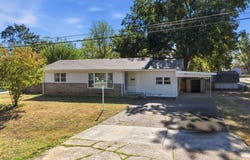 310 E Freeman Street, Bolivar, MO 65613