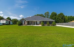 102 Meadow Lake Circle, Ardmore, AL 35739