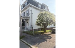 60 Franklin St, Haverhill, MA 01830