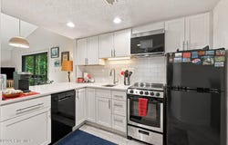 6229 Harbourside Drive, New Bern, NC 28560