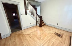 520 E Murphy Ave, Connellsville, PA 15425