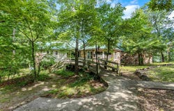 1444 Forest Home LN, Mountain View, AR 72519