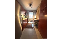 290 Collins Avenue, Fleetwood, NY 10552