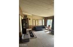 10247 E Avenue S, Littlerock, CA 93543